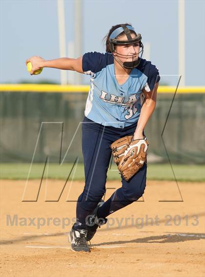 Thumbnail 1 in Immaculate Heart Academy vs. St. John-Vianney (NJSIAA Non-Public A Final) photogallery.