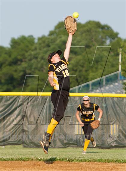 Thumbnail 3 in Immaculate Heart Academy vs. St. John-Vianney (NJSIAA Non-Public A Final) photogallery.