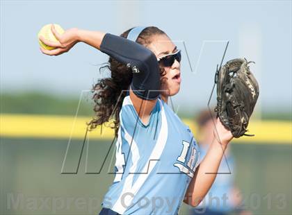Thumbnail 3 in Immaculate Heart Academy vs. St. John-Vianney (NJSIAA Non-Public A Final) photogallery.