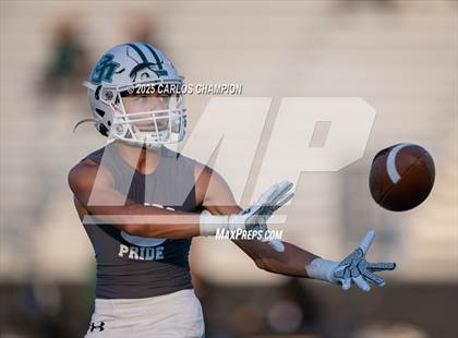 Thumbnail 3 in Marion @ Lago Vista photogallery.
