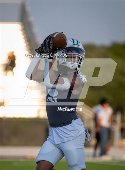 Thumbnail 3 in Marion @ Lago Vista photogallery.