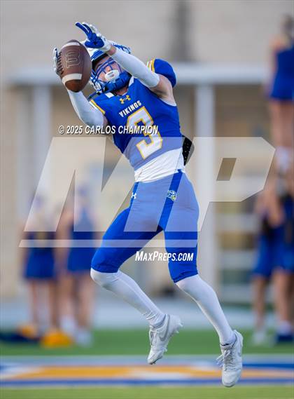 Thumbnail 3 in Marion @ Lago Vista photogallery.