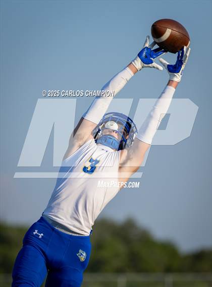 Thumbnail 3 in Marion @ Lago Vista photogallery.