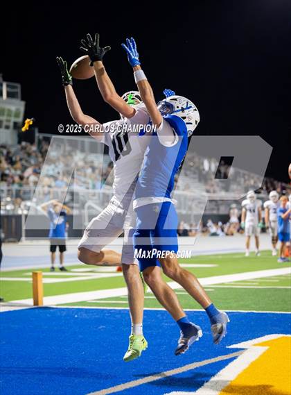 Thumbnail 3 in Marion @ Lago Vista photogallery.