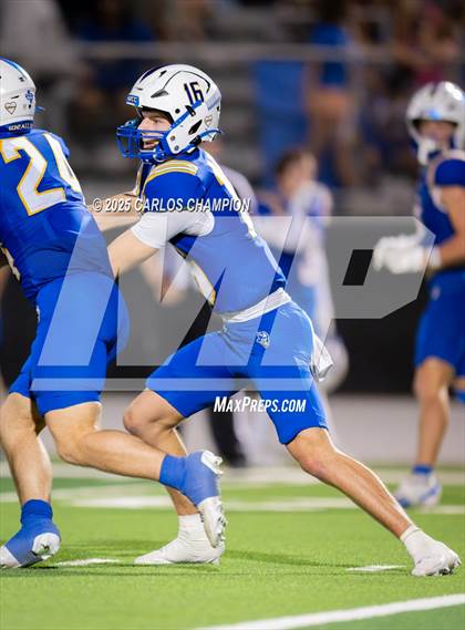Thumbnail 2 in Marion @ Lago Vista photogallery.