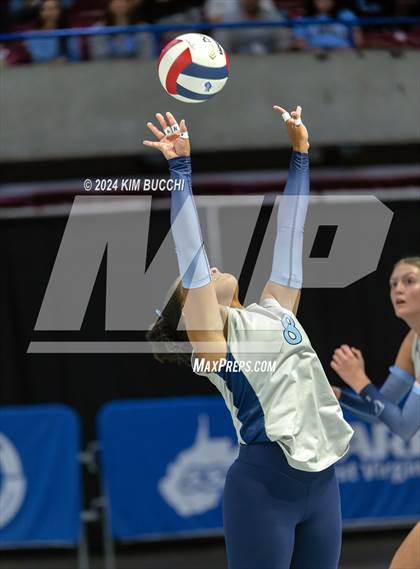 Thumbnail 1 in Winfield vs. Frankfort (WVSSAC Class AAA Quarterfinal) photogallery.