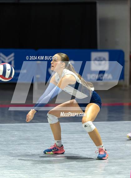 Thumbnail 3 in Winfield vs. Frankfort (WVSSAC Class AAA Quarterfinal) photogallery.