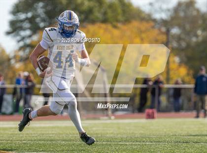 Thumbnail 2 in West Islip @ East Hampton photogallery.