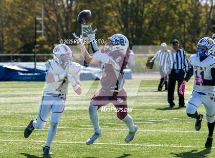 Thumbnail 2 in West Islip @ East Hampton photogallery.