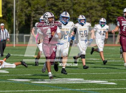 Thumbnail 2 in West Islip @ East Hampton photogallery.