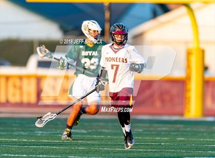 Thumbnail 1 in Royal @ Simi Valley photogallery.