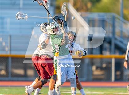 Thumbnail 2 in Royal @ Simi Valley photogallery.