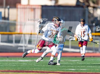 Thumbnail 3 in Royal @ Simi Valley photogallery.