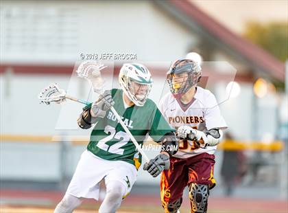 Thumbnail 2 in Royal @ Simi Valley photogallery.