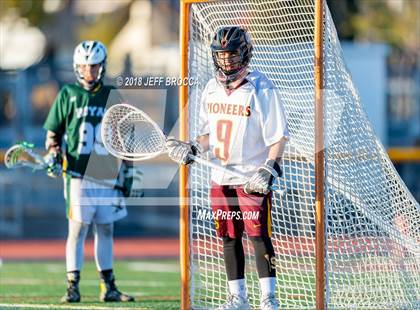 Thumbnail 2 in Royal @ Simi Valley photogallery.
