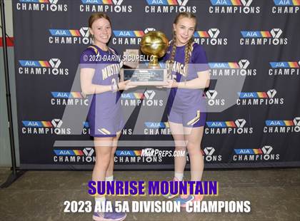 Thumbnail 3 in Sunrise Mountain vs Canyon View (AIA 5A Final Awards) photogallery.