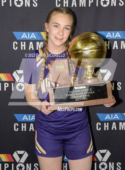 Thumbnail 3 in Sunrise Mountain vs Canyon View (AIA 5A Final Awards) photogallery.