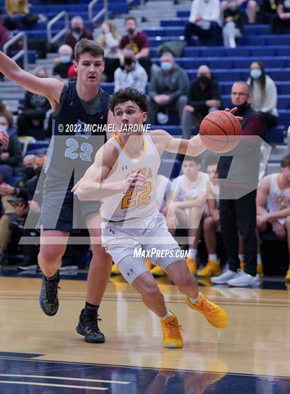 Thumbnail 1 in O'Dea vs Gig Harbor (WIAA 3A Regional Playoff) photogallery.