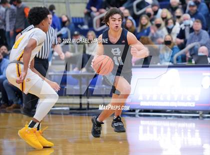 Thumbnail 1 in O'Dea vs Gig Harbor (WIAA 3A Regional Playoff) photogallery.