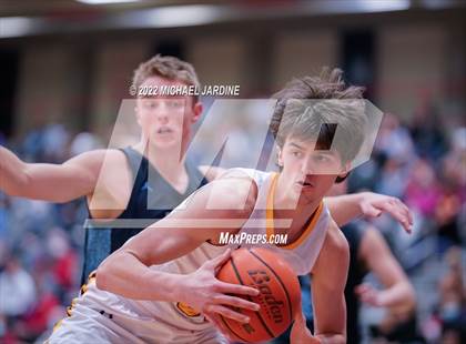 Thumbnail 1 in O'Dea vs Gig Harbor (WIAA 3A Regional Playoff) photogallery.
