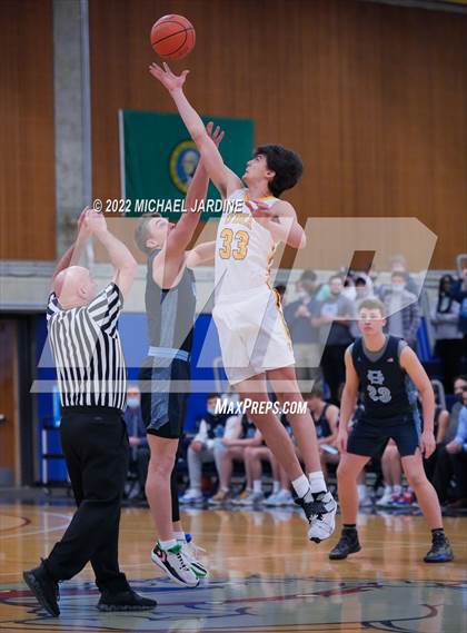 Thumbnail 2 in O'Dea vs Gig Harbor (WIAA 3A Regional Playoff) photogallery.