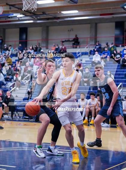 Thumbnail 2 in O'Dea vs Gig Harbor (WIAA 3A Regional Playoff) photogallery.