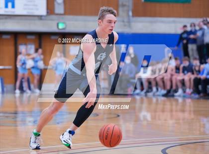 Thumbnail 2 in O'Dea vs Gig Harbor (WIAA 3A Regional Playoff) photogallery.