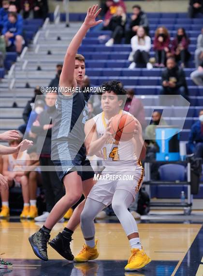 Thumbnail 1 in O'Dea vs Gig Harbor (WIAA 3A Regional Playoff) photogallery.