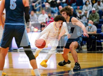 Thumbnail 1 in O'Dea vs Gig Harbor (WIAA 3A Regional Playoff) photogallery.
