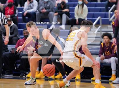Thumbnail 1 in O'Dea vs Gig Harbor (WIAA 3A Regional Playoff) photogallery.