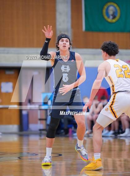 Thumbnail 1 in O'Dea vs Gig Harbor (WIAA 3A Regional Playoff) photogallery.