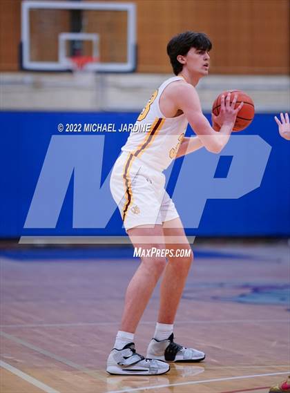 Thumbnail 1 in O'Dea vs Gig Harbor (WIAA 3A Regional Playoff) photogallery.