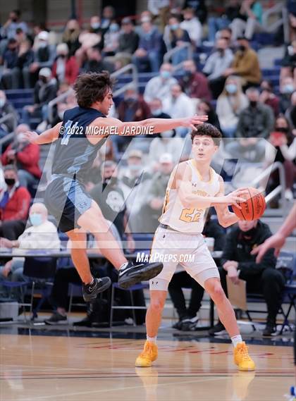 Thumbnail 1 in O'Dea vs Gig Harbor (WIAA 3A Regional Playoff) photogallery.