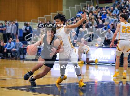 Thumbnail 2 in O'Dea vs Gig Harbor (WIAA 3A Regional Playoff) photogallery.