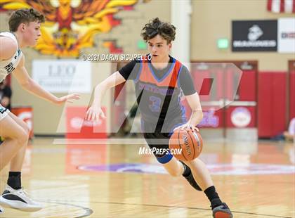 Thumbnail 2 in Highland vs. Centennial (Hoophall West Tournament) photogallery.