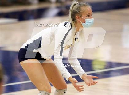 Thumbnail 1 in Hillsdale @ Oak Ridge (CIF State D1 NorCal Regional Final) photogallery.