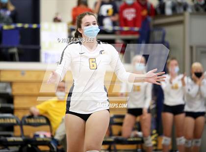 Thumbnail 2 in Hillsdale @ Oak Ridge (CIF State D1 NorCal Regional Final) photogallery.