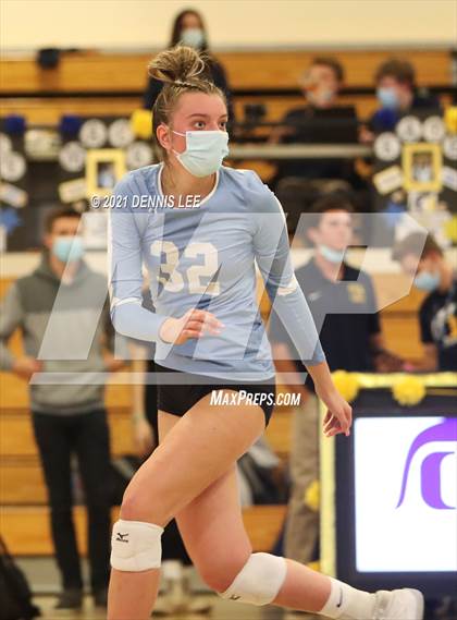 Thumbnail 3 in Hillsdale @ Oak Ridge (CIF State D1 NorCal Regional Final) photogallery.
