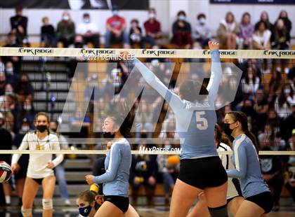Thumbnail 1 in Hillsdale @ Oak Ridge (CIF State D1 NorCal Regional Final) photogallery.