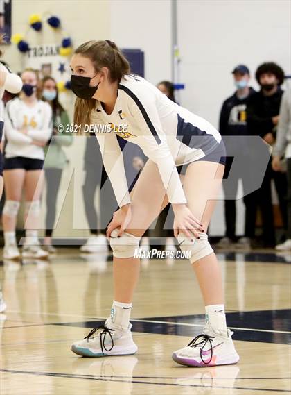 Thumbnail 1 in Hillsdale @ Oak Ridge (CIF State D1 NorCal Regional Final) photogallery.