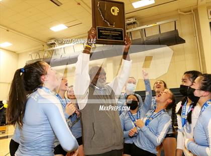 Thumbnail 3 in Hillsdale @ Oak Ridge (CIF State D1 NorCal Regional Final) photogallery.