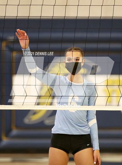 Thumbnail 3 in Hillsdale @ Oak Ridge (CIF State D1 NorCal Regional Final) photogallery.