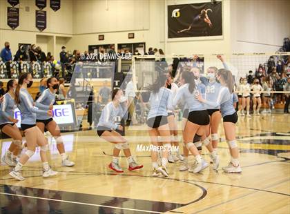 Thumbnail 3 in Hillsdale @ Oak Ridge (CIF State D1 NorCal Regional Final) photogallery.