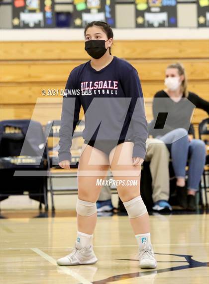 Thumbnail 3 in Hillsdale @ Oak Ridge (CIF State D1 NorCal Regional Final) photogallery.