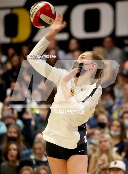 Thumbnail 3 in Hillsdale @ Oak Ridge (CIF State D1 NorCal Regional Final) photogallery.
