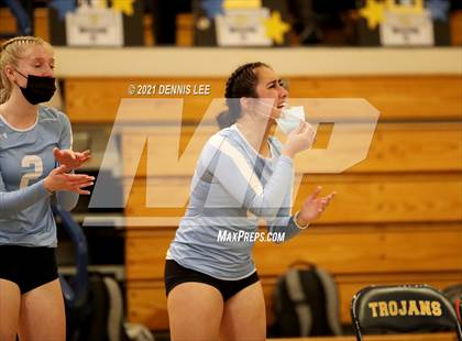 Thumbnail 2 in Hillsdale @ Oak Ridge (CIF State D1 NorCal Regional Final) photogallery.