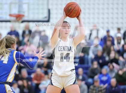 Thumbnail 1 in Central Columbia vs. Northern Lebanon  (PIAA Class 4A First Round) photogallery.