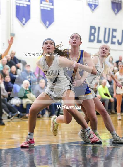 Thumbnail 3 in Central Columbia vs. Northern Lebanon  (PIAA Class 4A First Round) photogallery.