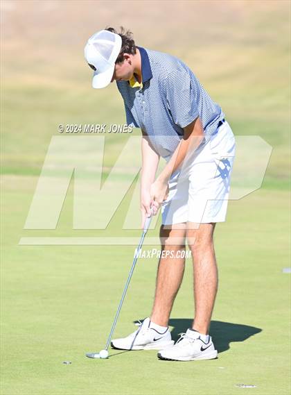 Thumbnail 1 in AIA Division I Finals photogallery.