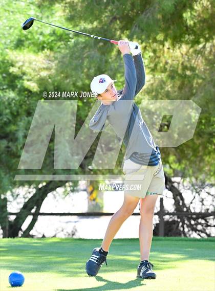 Thumbnail 3 in AIA Division I Finals photogallery.